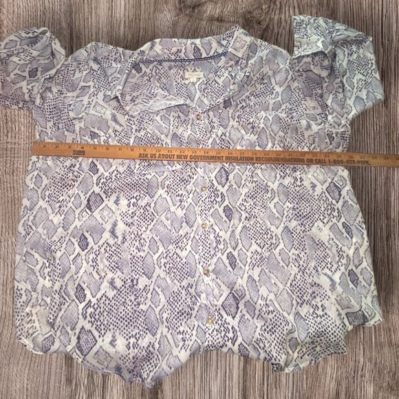 Anthropologie Pilcro Flowy Long Sleeve Lightweight Blouse Gray/White Pattern - Picture 6 of 9